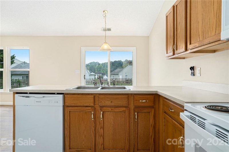 Property image 5 at 2069 Chapel Creek Road, Concord, NC 28025