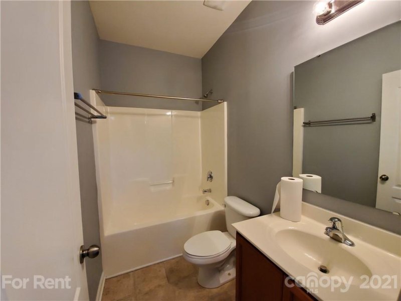 Property image 4 at 15105 Cavanshire Trail, Charlotte, NC 28278