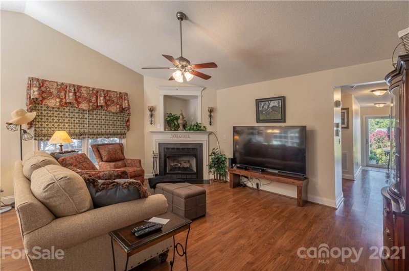 Property image 5 at 139 Morgan Trace Drive, Valdese, NC 28690