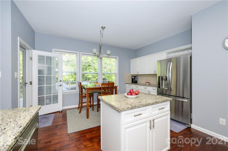 Property image 5 at 5524 Crown Hill Drive, Mint Hill, NC 28227