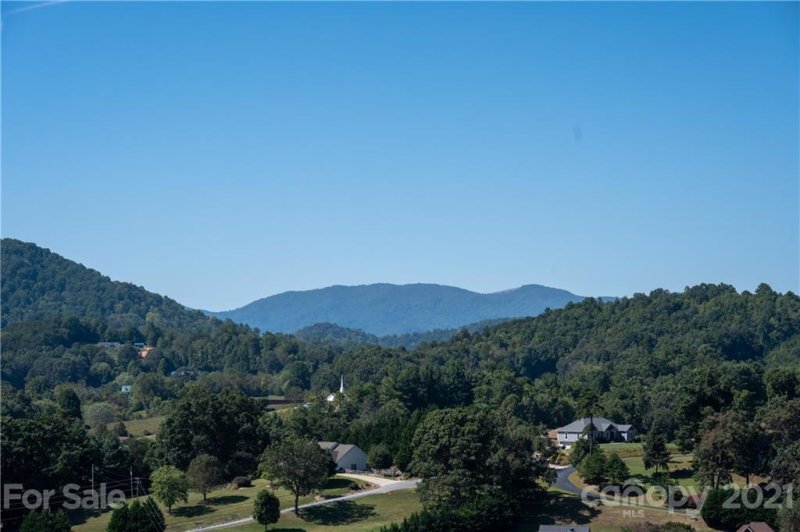 Property image 2 at 2 Regent Heights Road, Leicester, NC 28748