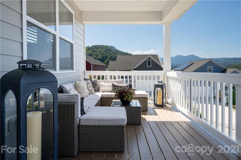 Property image 4 at 2 Regent Heights Road, Leicester, NC 28748