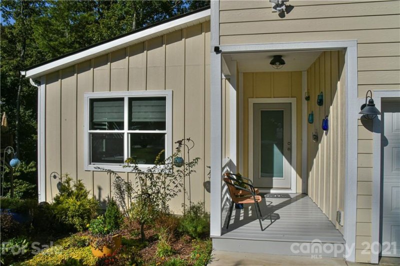 Property image 3 at 24 Meeting Street, Asheville, NC 28803