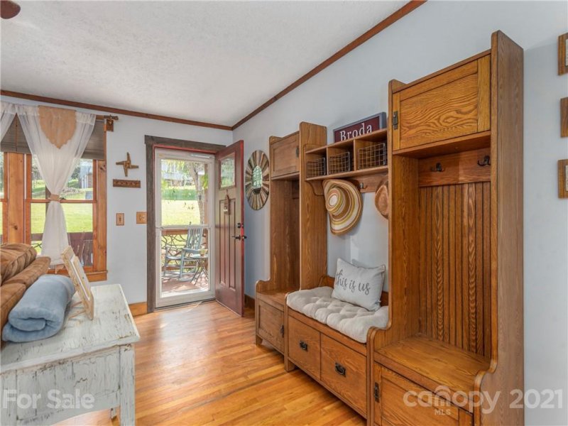 Property image 3 at 142 Acorn Lane, Clyde, NC 28721