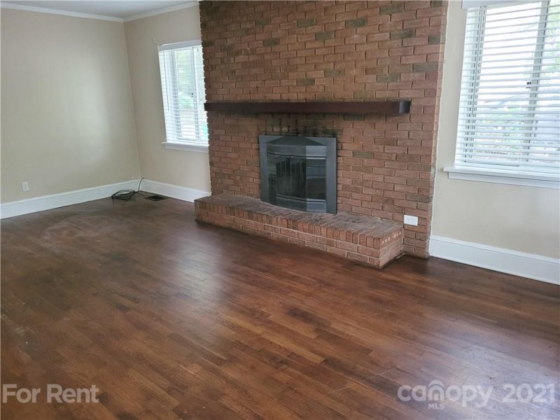 Property image 3 at 5209 Wales Street, Charlotte, NC 28269