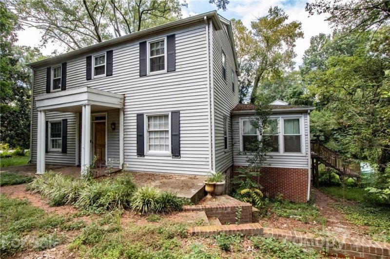 Property image 2 at 907 Hillside Drive, Gastonia, NC 28052