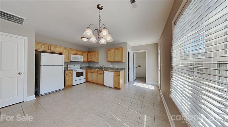 Property image 4 at 4725 Adamshire Avenue, Concord, NC 28025