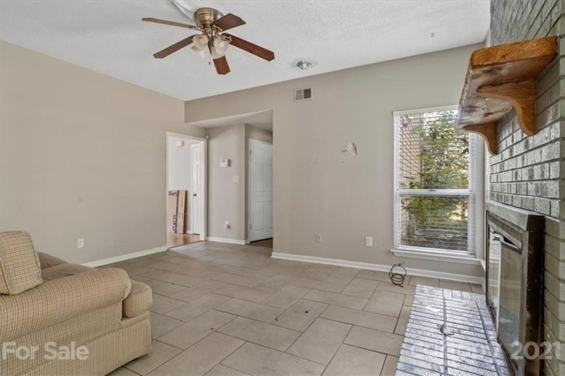 Property image 4 at 701 Mattingwood Drive, Charlotte, NC 28270