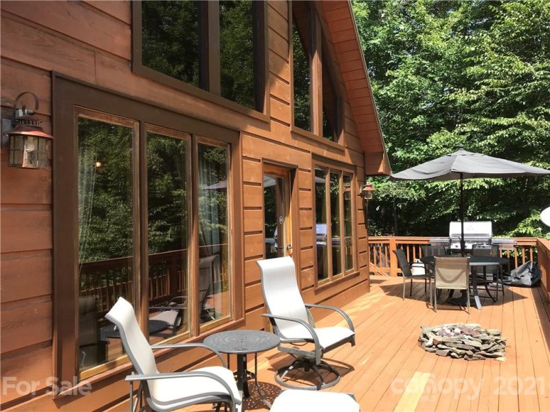 Property image 2 at 942 Riverside Drive, Whittier, NC 28789