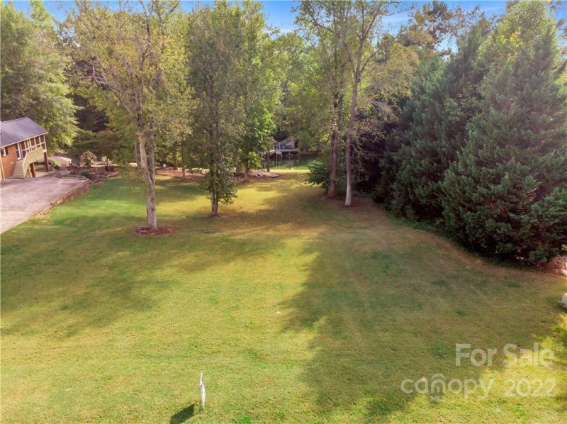 Property image 4 at 130 Quail Hollow Drive, Kings Mountain, NC 28086