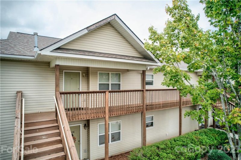 108 Olde Covington Way