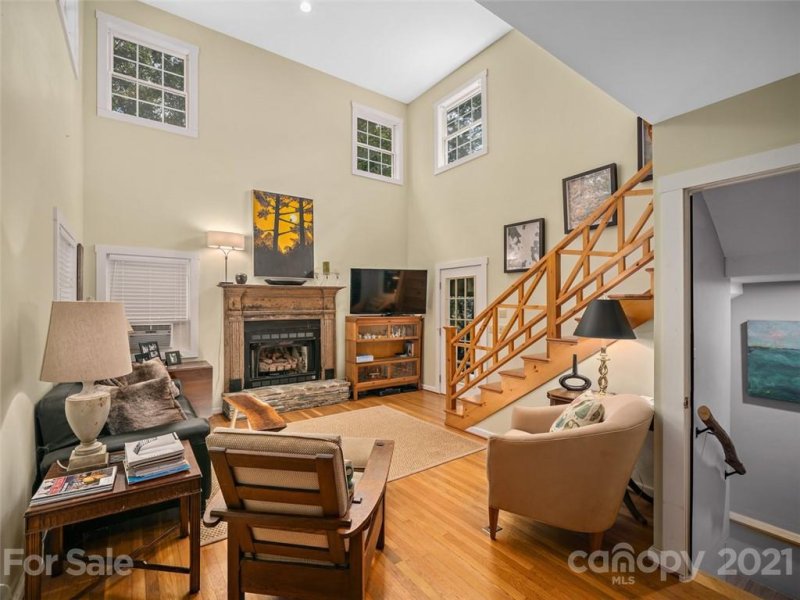 Property image 5 at 386 Old Log Road, Green Mountain, NC 28740