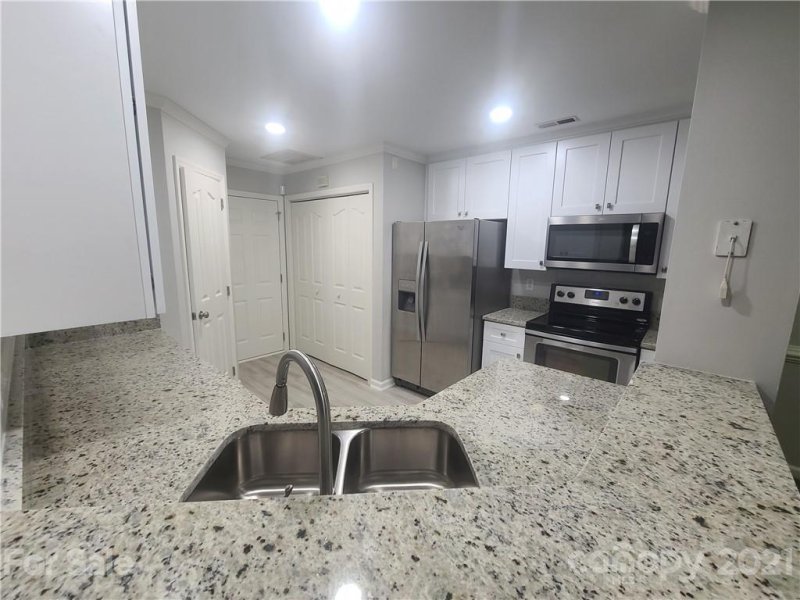 Property image 5 at 4709 Morning Dew Court, Charlotte, NC 28269