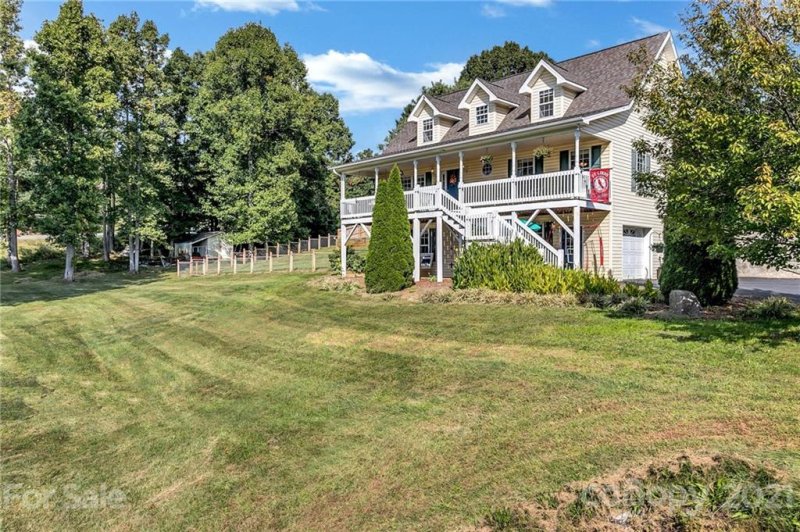 6 Double Brook Drive