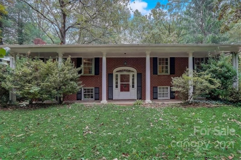 Property image 4 at 100 Brightwater Heights Drive, Hendersonville, NC 28791