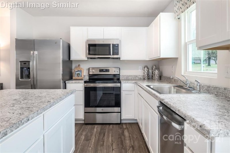 Property image 2 at 685 Pointe Andrews Drive, Concord, NC 28025