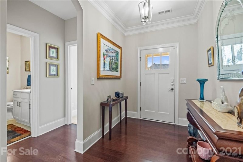 Property image 3 at 5248 Courtyard Lane, Belmont, NC 28012