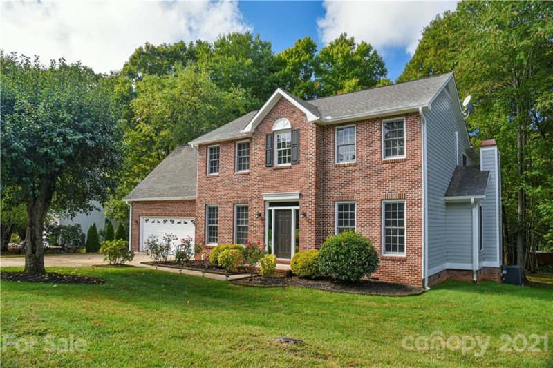 Property image 2 at 309 Mountain Alder Lane, Fletcher, NC 28732