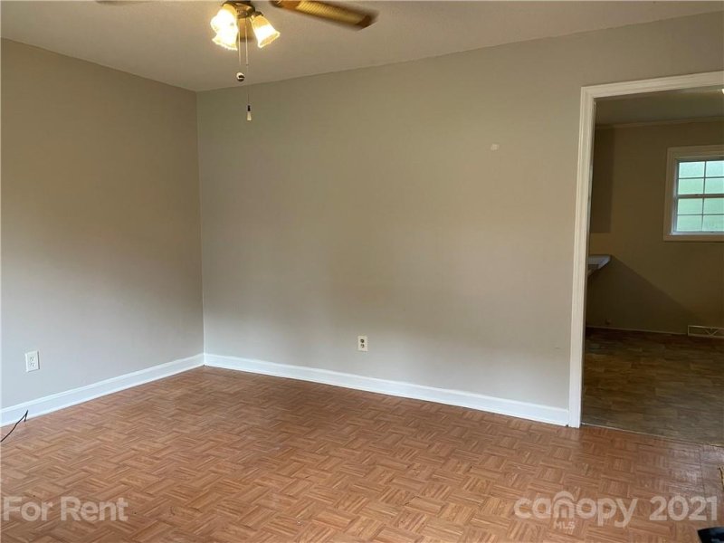 Property image 5 at 307 E Parkwood Street, Stanley, NC 28164