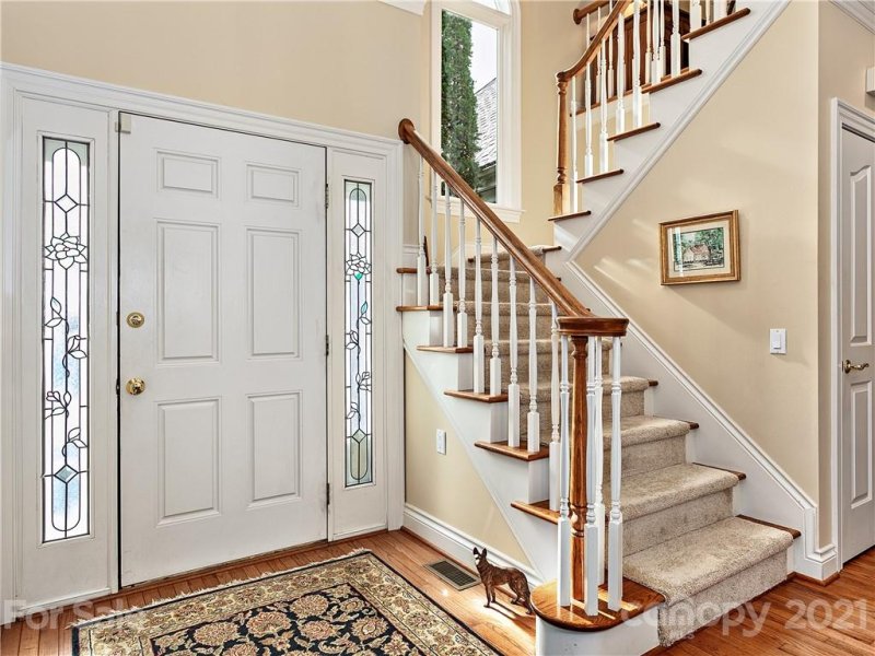 Property image 3 at 11 Clovelly Way, Asheville, NC 28803