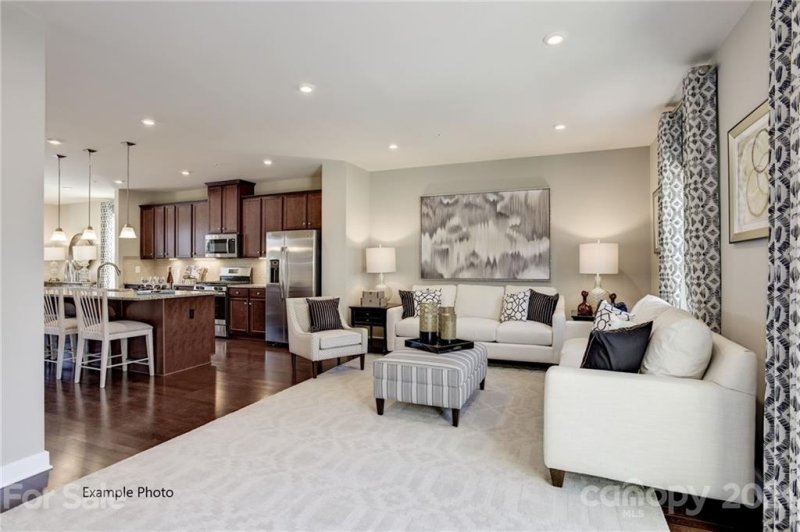 Property image 4 at 907 Portrush Lane, Tega Cay, SC 29708