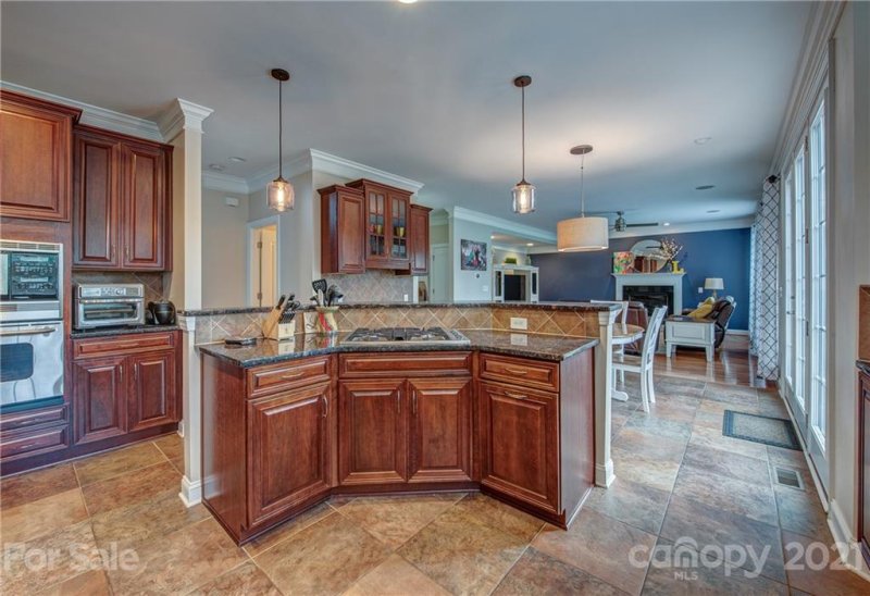 Property image 4 at 2111 Eskridge Terrace, Lake Wylie, SC 29710