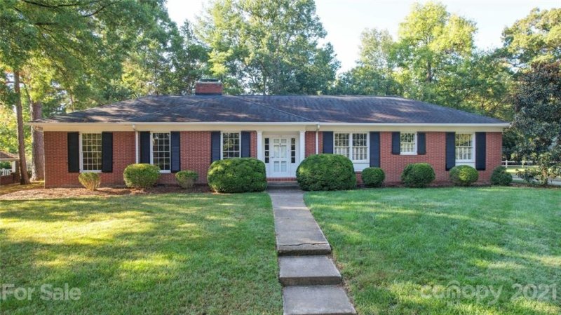 Property image 2 at 198 Eastover Drive, Concord, NC 28025