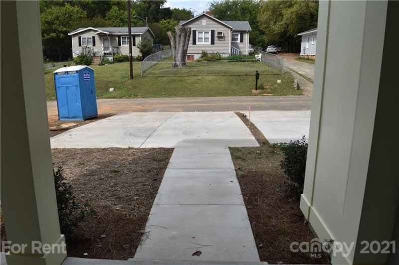 Property image 4 at 1011 Wainwright Avenue, Charlotte, NC 28206