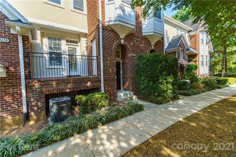 Property image 2 at 14254 Richmond Park Avenue, Charlotte, NC 28277