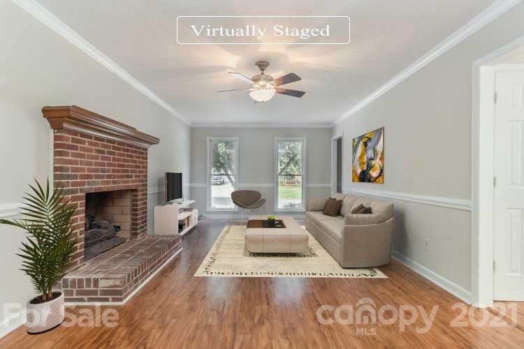 Property image 2 at 921 Evian Lane, Matthews, NC 28105