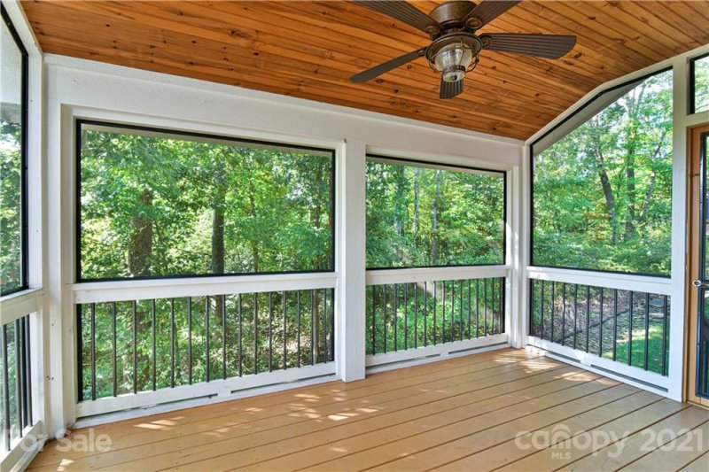 Property image 3 at 37 Tudor Way, Black Mountain, NC 28711