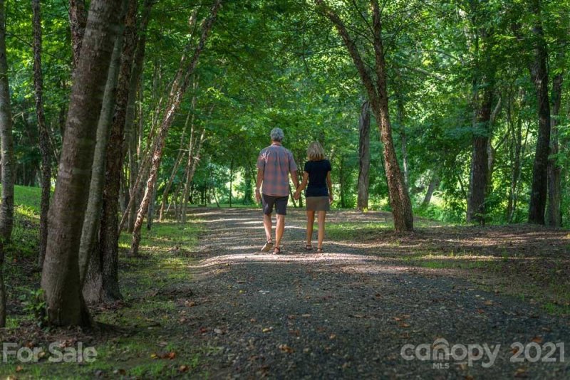 Property image 2 at 158 Riverbend Forest Drive, Asheville, NC 28805