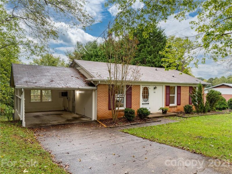 Property image 4 at 44 Skyview Terrace, Asheville, NC 28806