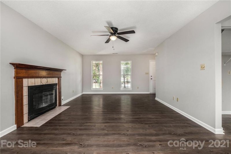 Property image 4 at 14617 Cypress Park Lane, Charlotte, NC 28273