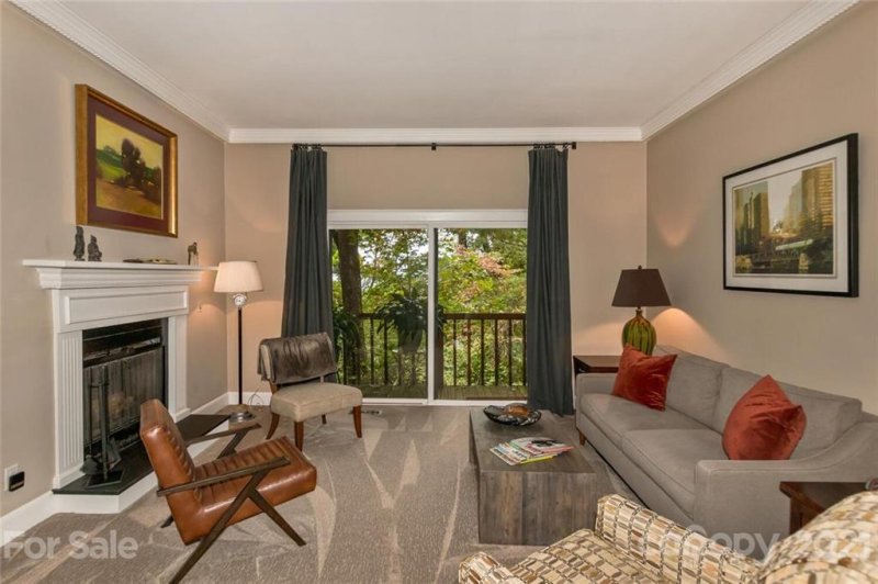 Property image 2 at 412 Windswept Drive, Asheville, NC 28801