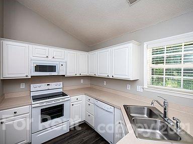 Property image 4 at 2234 Pleasant Dale Drive, Charlotte, NC 28214