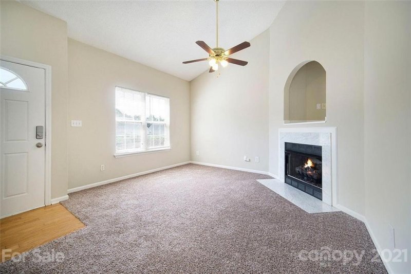 Property image 2 at 1920 Nigel Court, Charlotte, NC 28213