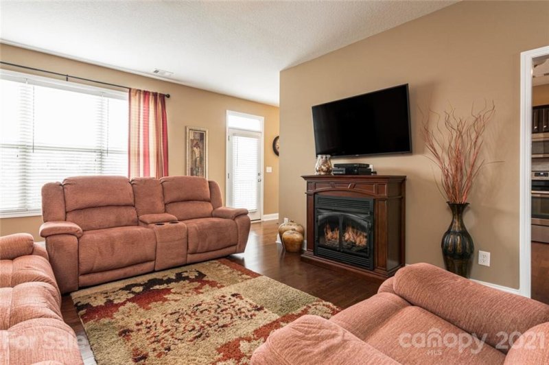 Property image 3 at 307 Beck Creek Circle, Flat Rock, NC 28731