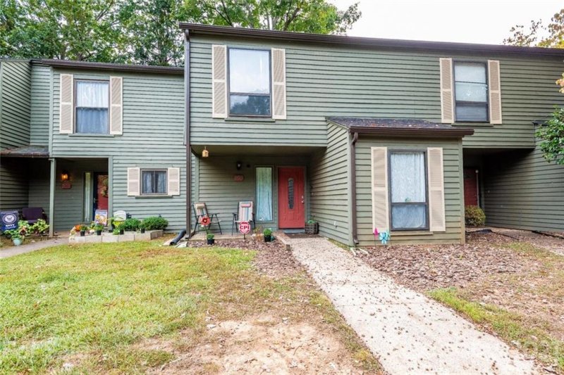 Property image 3 at 4340 North Center Street, Hickory, NC 28601