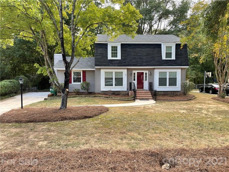 7600 Cornwallis Lane