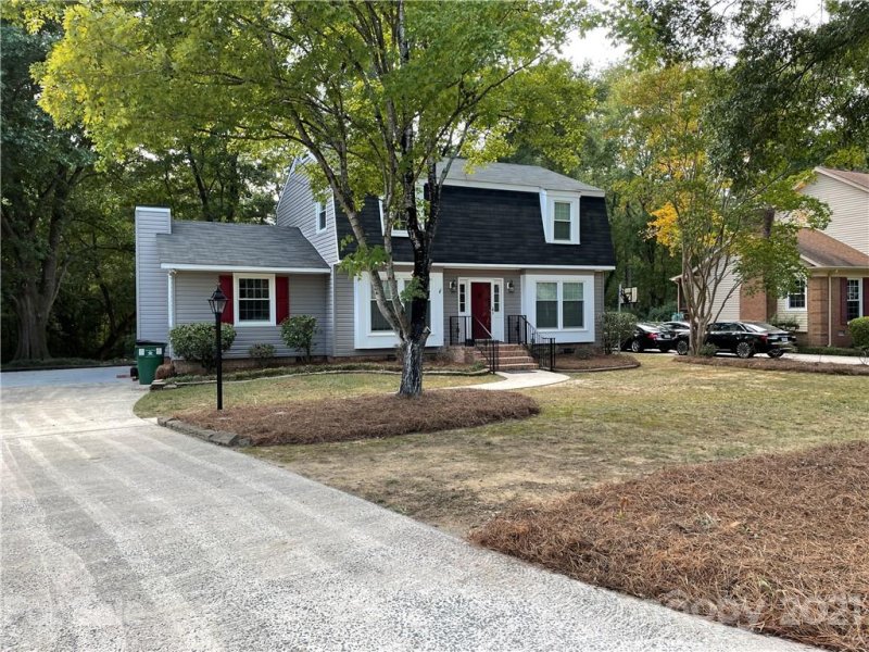 Property image 3 at 7600 Cornwallis Lane, Charlotte, NC 28270