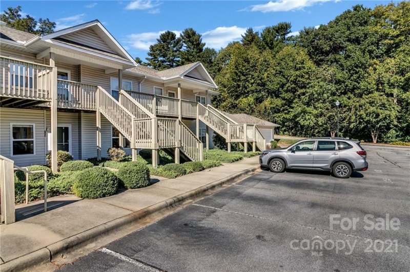 Property image 2 at 103 Carrington Place, Arden, NC 28704