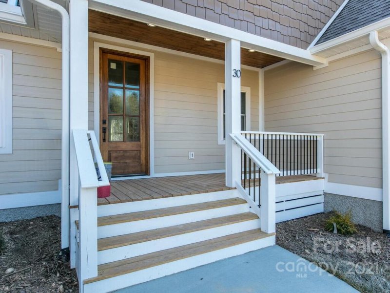 Property image 3 at 30 Grizzly Drive, Leicester, NC 28748