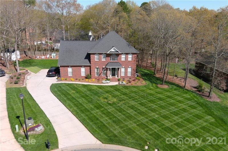 Property image 2 at 3216 Oglethorpe Lane, Monroe, NC 28110