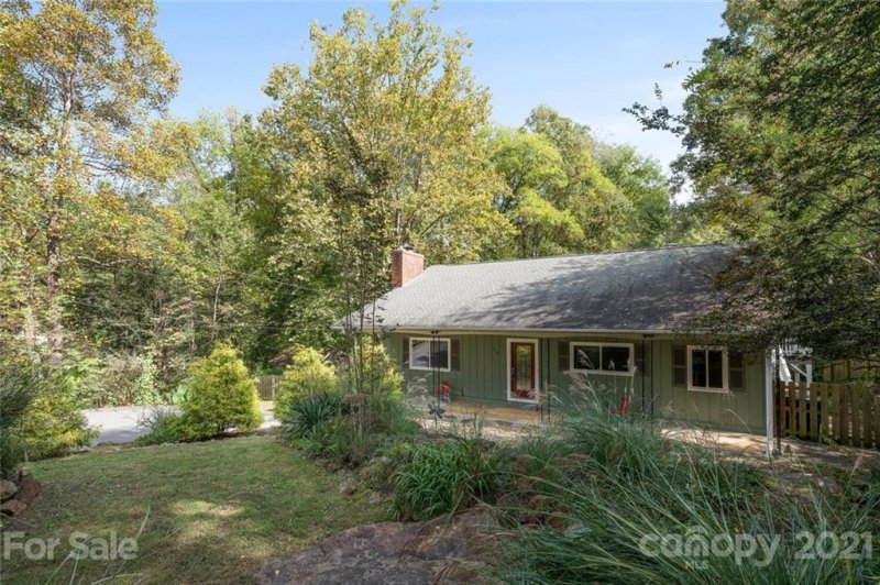 Property image 5 at 18 Crockett Avenue, Asheville, NC 28805