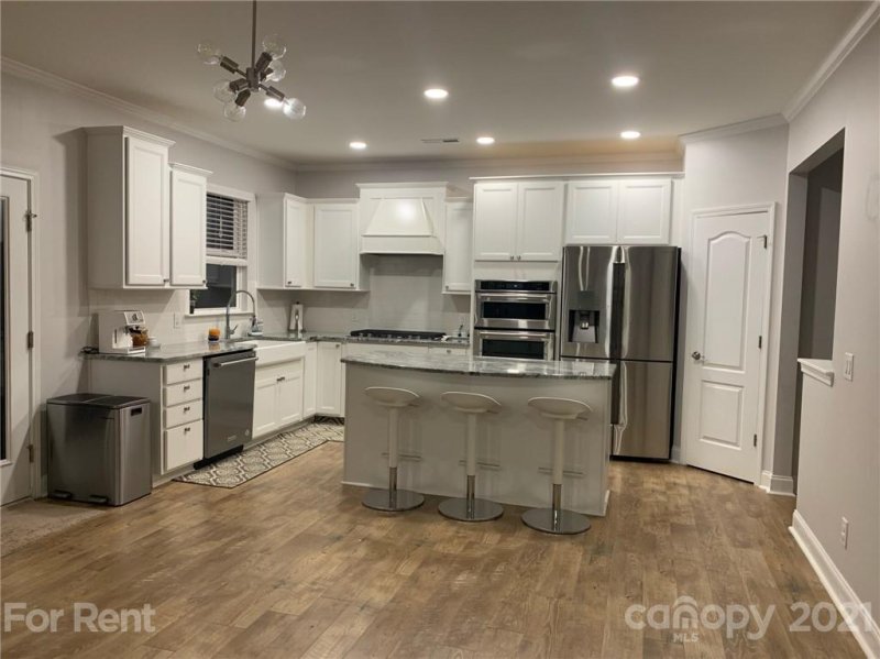 Property image 2 at 5421 Tilley Manor Drive, Matthews, NC 28105