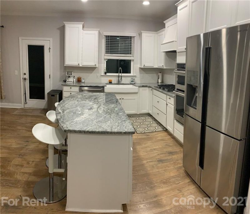 Property image 3 at 5421 Tilley Manor Drive, Matthews, NC 28105