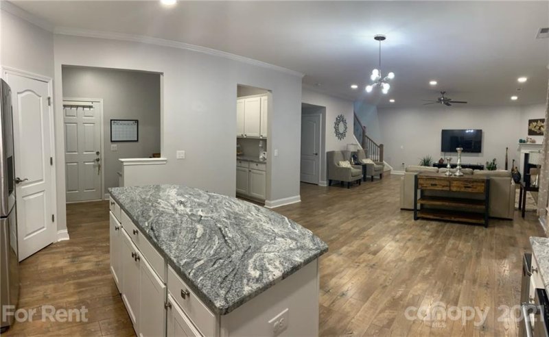 Property image 4 at 5421 Tilley Manor Drive, Matthews, NC 28105