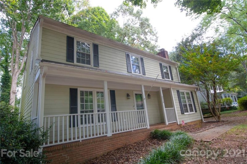 Property image 3 at 6519 Woodshed Circle, Charlotte, NC 28270
