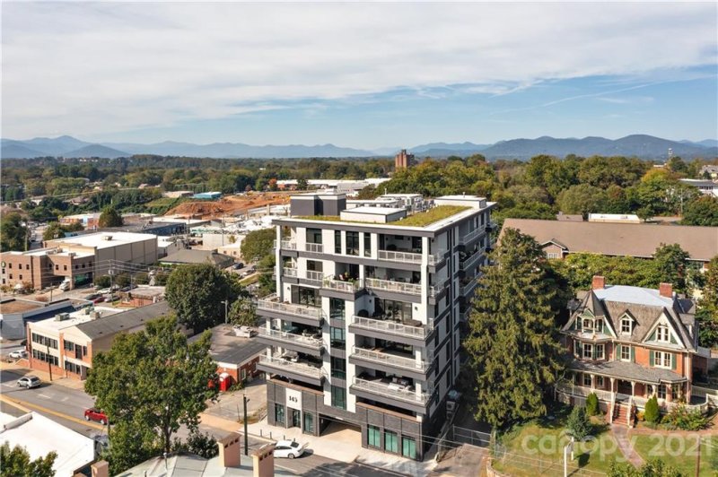 Property image 2 at 145 Biltmore Avenue, Asheville, NC 28801